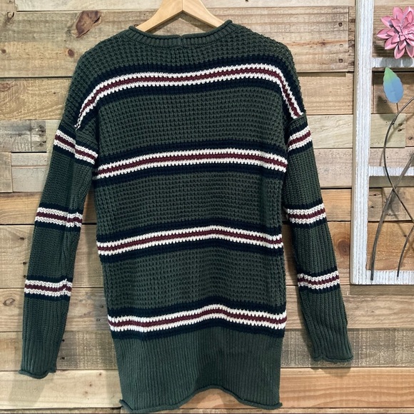 Pink Rose Sweater.  Over size  winter season woman Green color - Picture 4 of 7